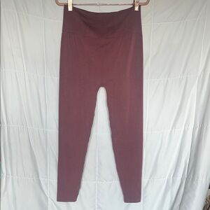 Feathers Maternity Leggings Wine Purple Soft Stretchy High Rise 23.5” Inseam OS